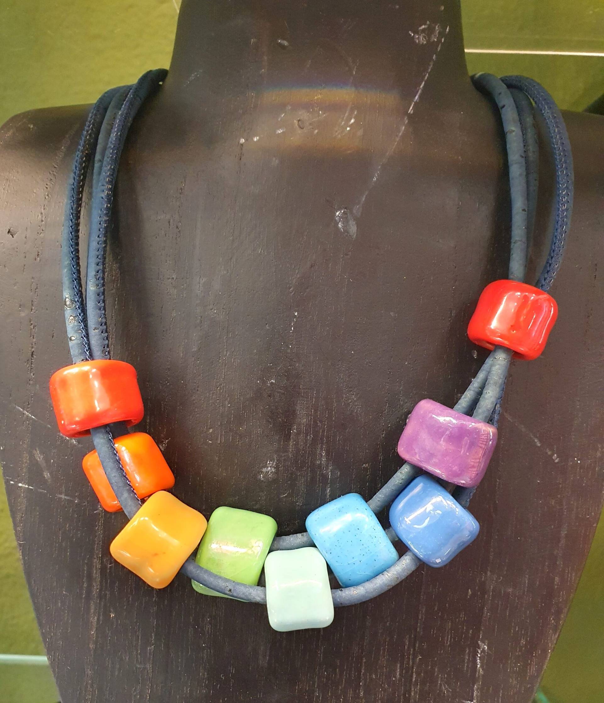 ketting kazuri